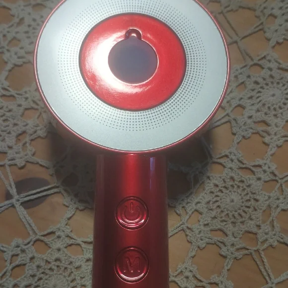 Red Multi-Functional Massage Comb - Picture 7 of 15